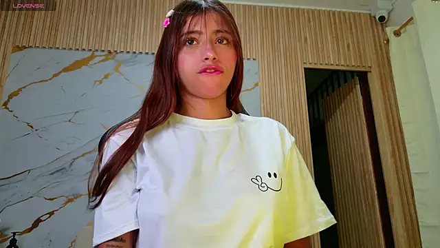 dafne17  online show from January 10, 9:58 am