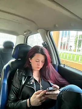 Zoe fire online show from October 20, 12:08 pm