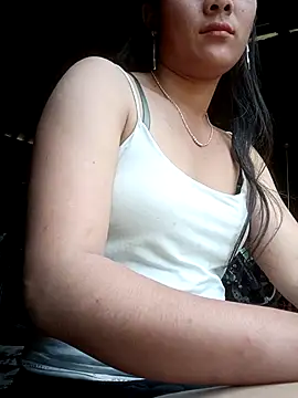 Lyssa-a online show from April 9, 6:52 am