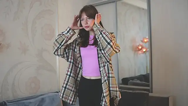 Erosyne online show from October 18, 7:44 am