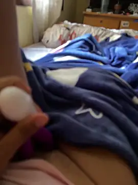 Techi0525 online show from November 5, 1:05 pm