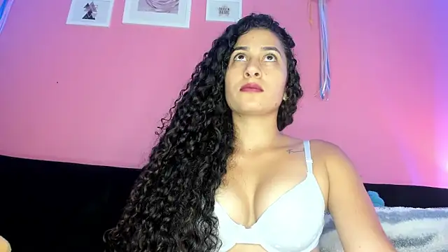 fernanda317 online show from October 15, 10:34 pm