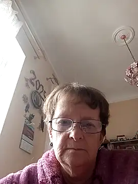 JesykaLove566 online show from October 15, 12:30 pm