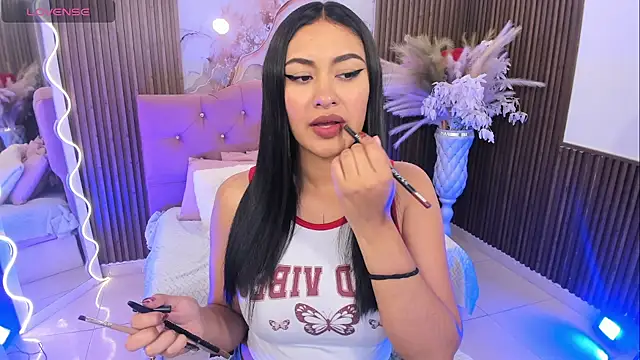 Emilux  online show from May 15, 1:14 pm