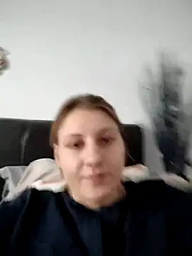 SandyCassie online show from November 30, 8:40 am