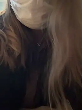 Curvy  Goddess online show from November 3, 9:24 am