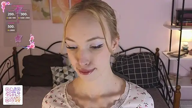 Grace Glend online show from April 2, 10:07 pm