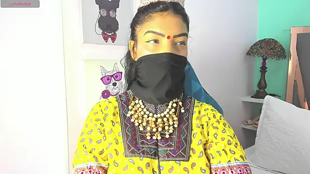 Iniya Parul online show from February 5, 1:47 pm