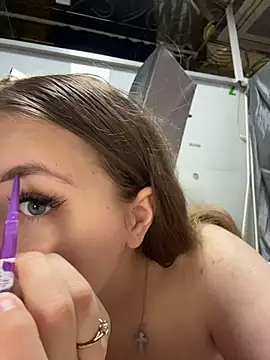 Anna Lov  online show from February 18, 1:49 am