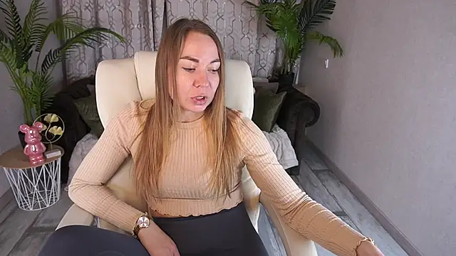 VixenMuse online show from April 1, 8:39 pm