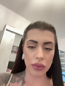 Barbie 1312 online show from October 24, 3:08 pm