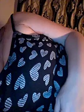 Ariana381 online show from November 15, 8:21 pm