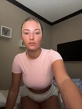 LaceyMilliexoxo online show from October 20, 5:38 pm