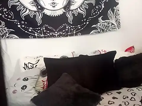 emily n abby online show from October 20, 12:30 pm