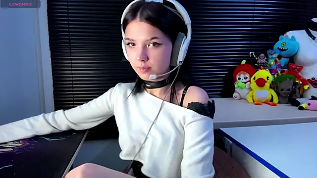 HanaMantanaDell online show from October 19, 1:24 pm