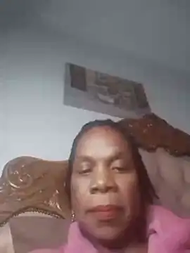 Hotcougar online show from November 3, 4:00 pm