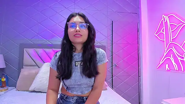 ViolettRouse online show from December 2, 4:31 pm