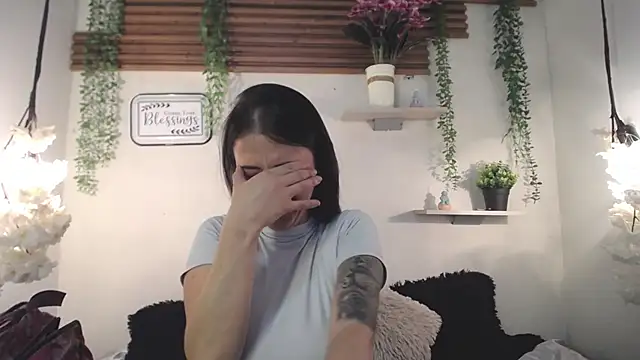 Emma sweet hot online show from March 5, 6:37 pm