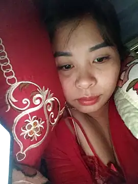 Squirrel-Pear online show from January 5, 11:30 pm