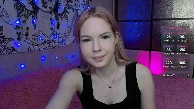 VETT KITTY online show from December 20, 6:28 am