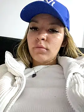 celeste 83 online show from December 1, 1:31 am