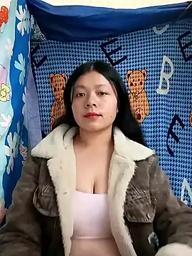 lisa-bae00 online show from February 1, 8:35 am