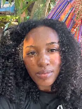 BlackityBae online show from April 17, 8:33 pm