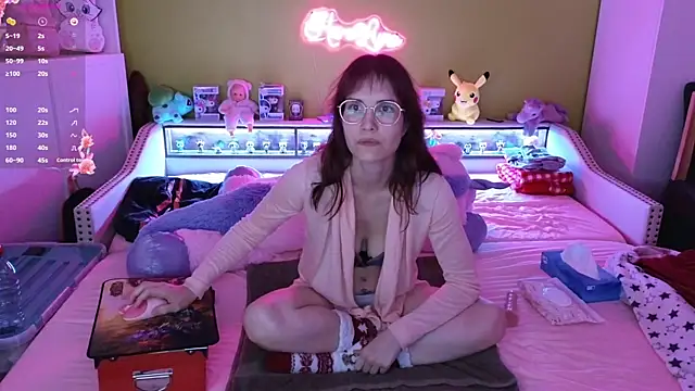  HeraLuna  online show from November 24, 10:23 pm