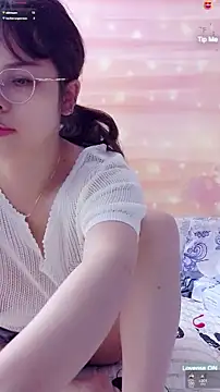 Maomilove1 online show from April 22, 8:00 am