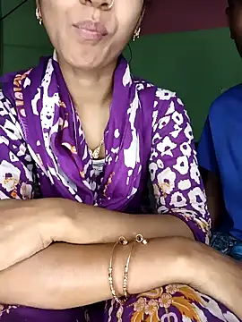 CoupleShow 432 online show from February 17, 3:22 pm