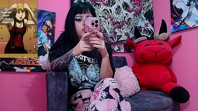 GothGaby online show from April 15, 2:23 am