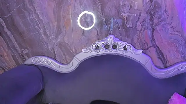 sydney miller  online show from January 7, 11:52 pm