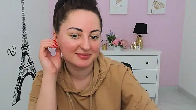 NoraSimons online show from March 27, 8:59 am