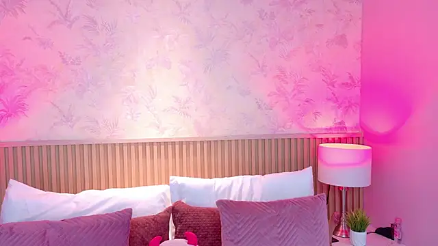 AdelineJhones online show from February 22, 2:29 pm