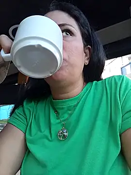 LeilaTaylor online show from March 16, 1:04 pm