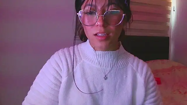 LissyM online show from March 29, 7:57 pm