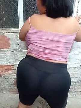 mother2-divorced online show from February 3, 1:05 pm