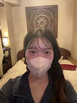karenchaaan online show from June 11, 12:54 am