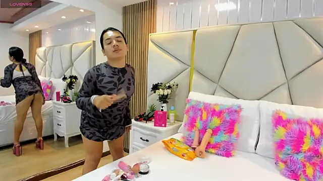 SweetKata  online show from December 21, 12:42 pm