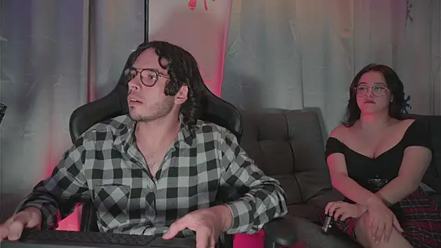 dan and daya online show from January 14, 8:19 am