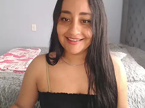 cute8smile online show from December 17, 3:49 pm