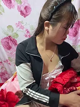 nachi-baby online show from December 2, 7:38 pm