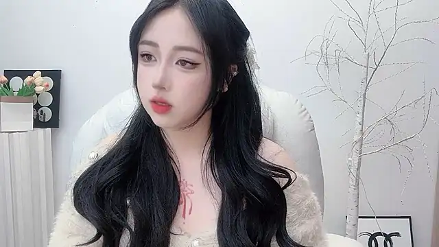 Love-hanzaizai718 online show from November 24, 2:30 pm