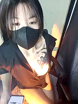 Cherry Le02 online show from February 12, 6:53 pm