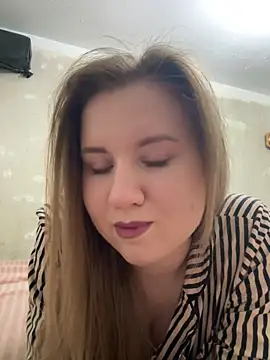AleksiyaHot online show from May 9, 6:59 am