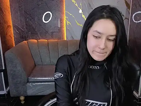 Aleja05 b online show from October 23, 8:26 pm