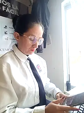 Valentina--1 online show from December 22, 11:57 am