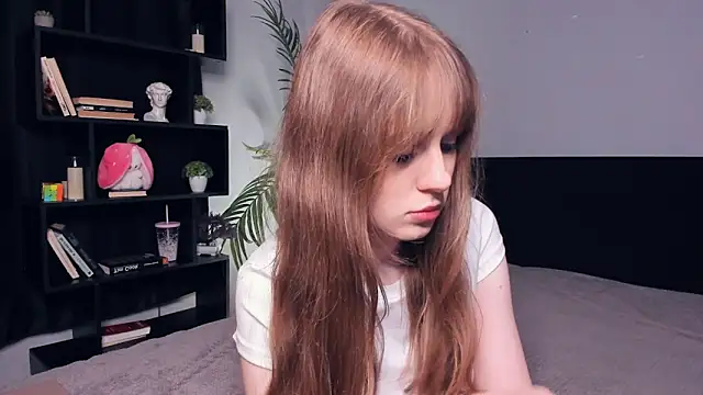 TessaStruble online show from November 6, 7:58 am