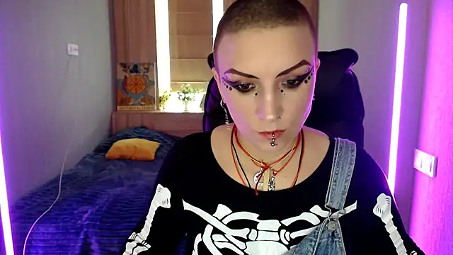 Sweet-n-Strong online show from April 22, 11:07 am