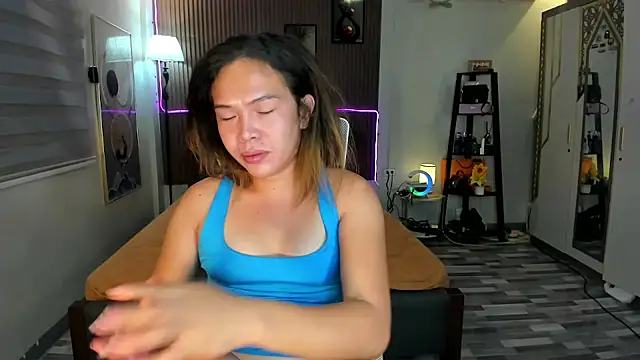 Cumforsale online show from April 16, 5:45 pm